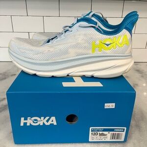Hoka Clifton 9
